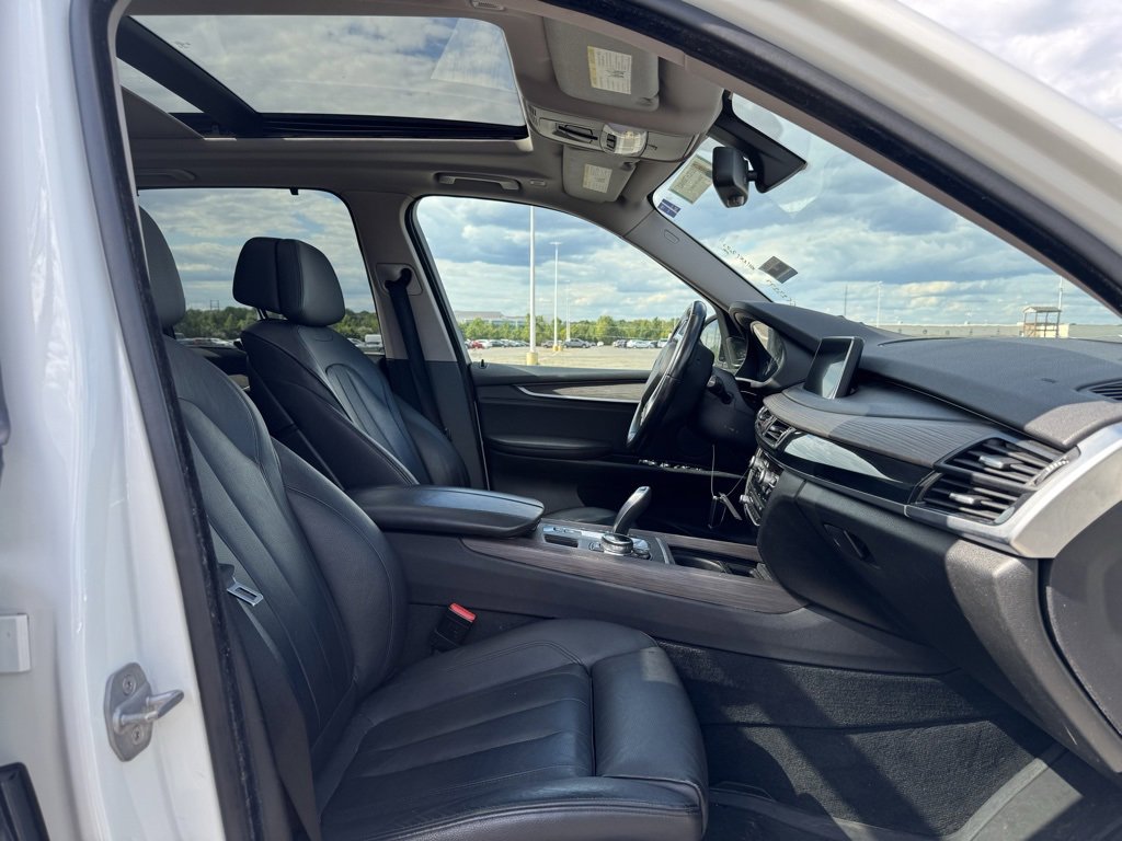 Used 2014 BMW X5 xDrive35i image 16