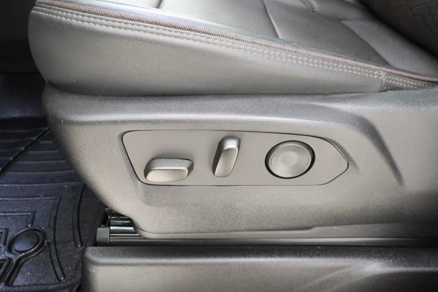 Used 2024 Chevrolet Tahoe High Country w/ Advanced Technology Package image 10