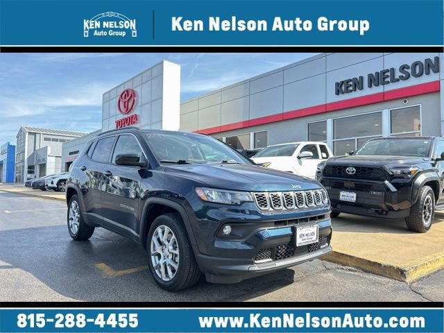 Used 2024 Jeep Compass Latitude w/ Sun and Sound Group