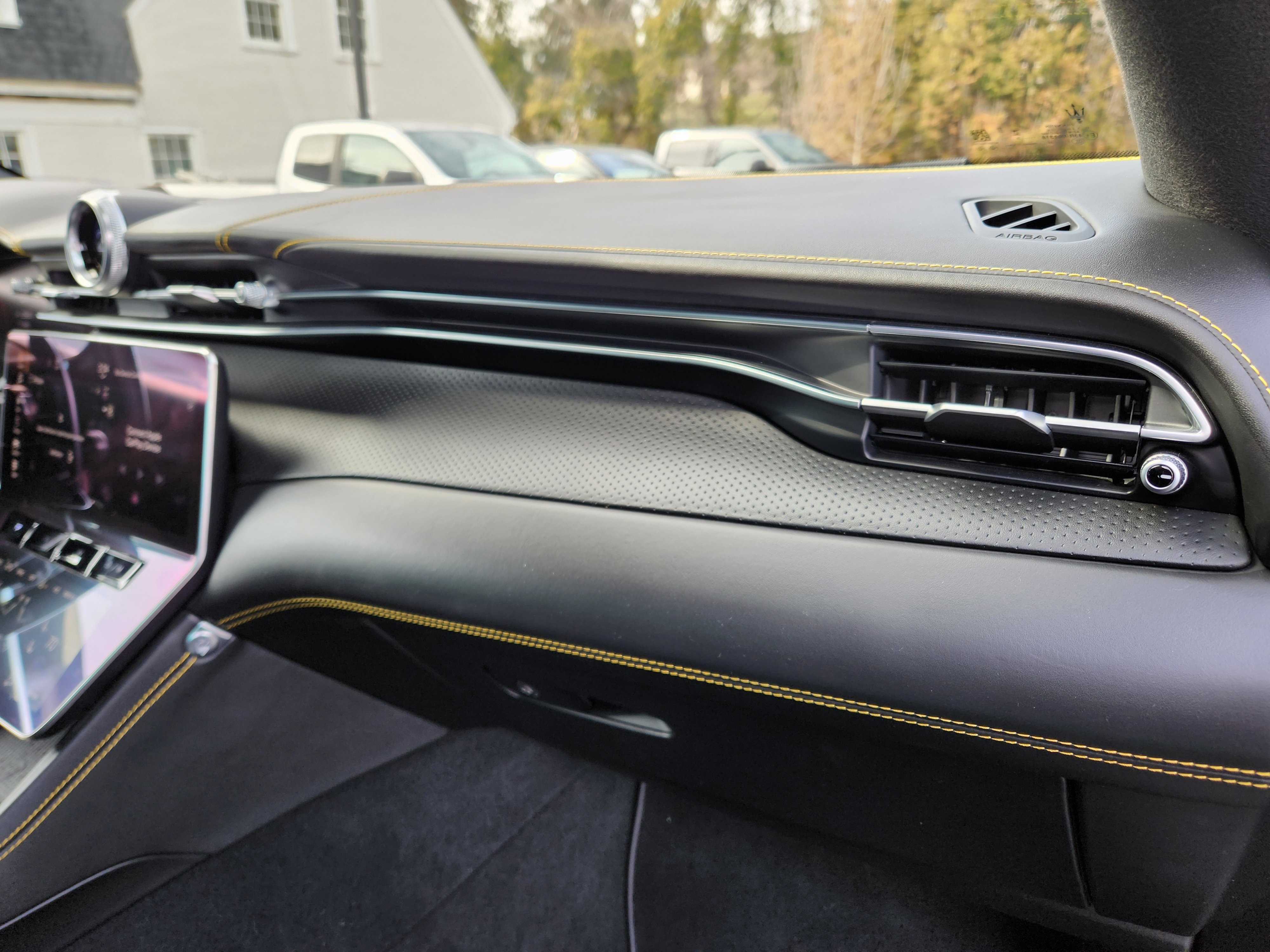 Used 2023 Maserati Grecale Modena image 21