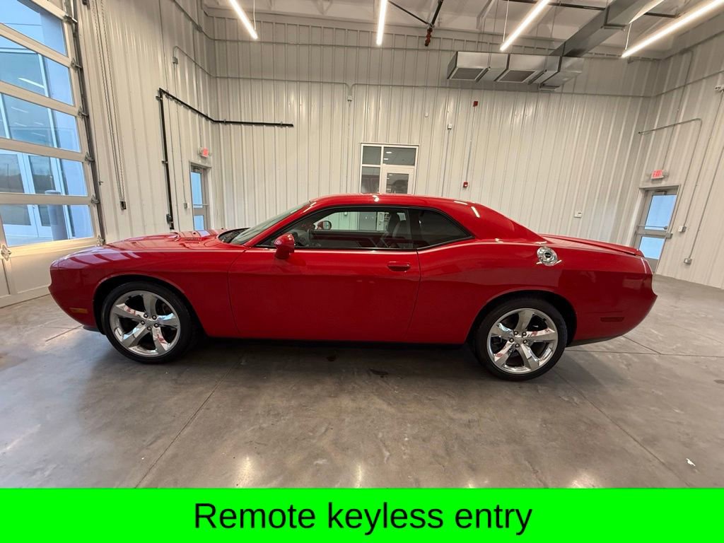 Used 2013 Dodge Challenger R/T Plus image 5
