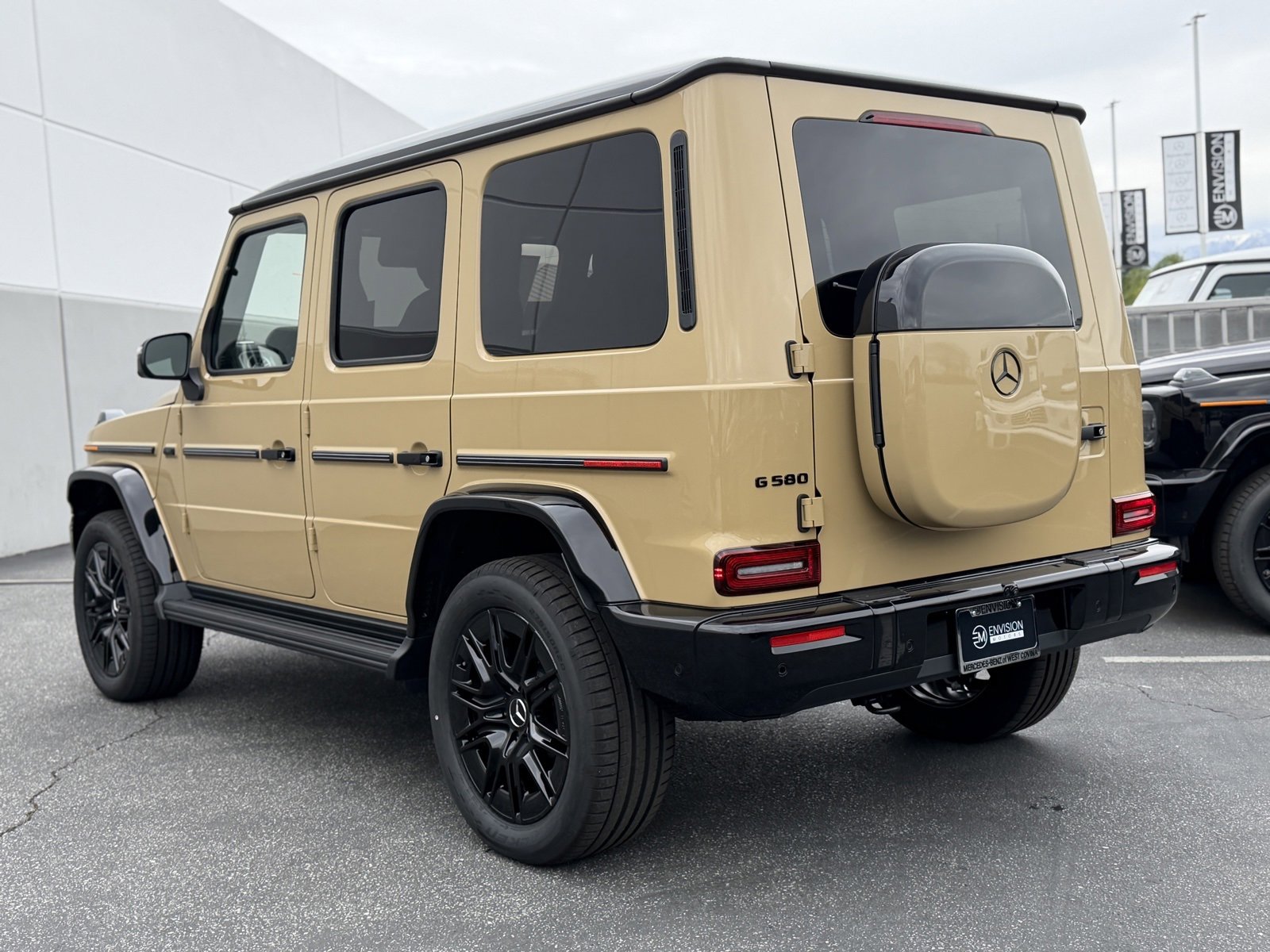 New 2026 Mercedes-Benz G 580 w/ EQ Technology image 8