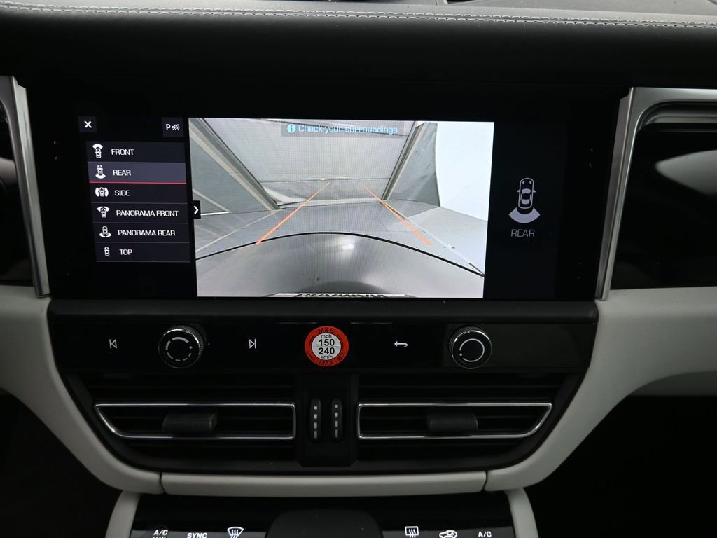 Certified 2022 Porsche Macan S image 20