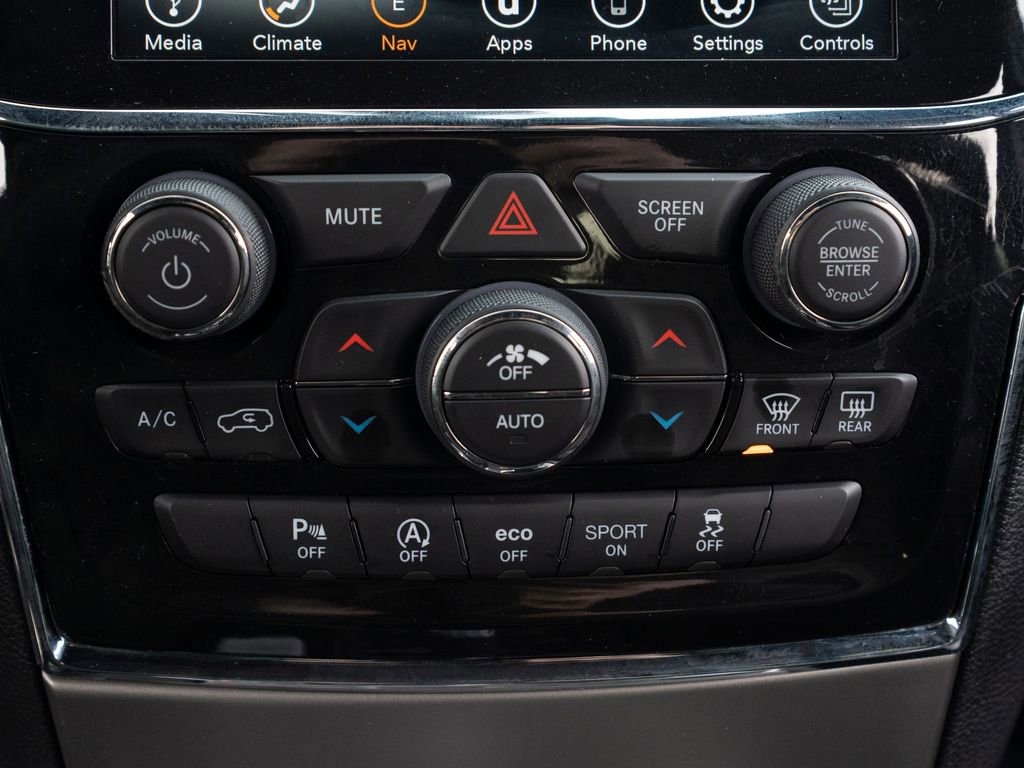 Used 2021 Jeep Grand Cherokee Limited image 36