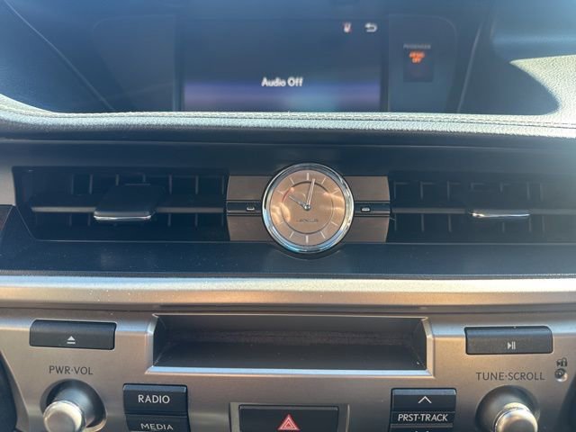 Used 2017 Lexus ES 350 w/ Premium Package image 24