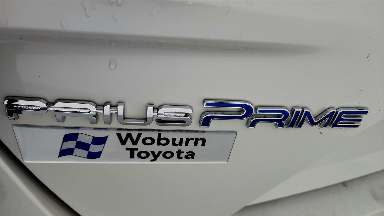 Used 2018 Toyota Prius Prime Premium image 13