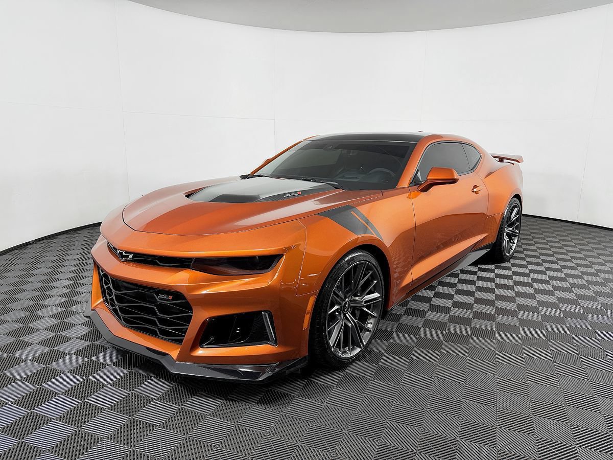 Used 2023 Chevrolet Camaro ZL1 RWD image 2