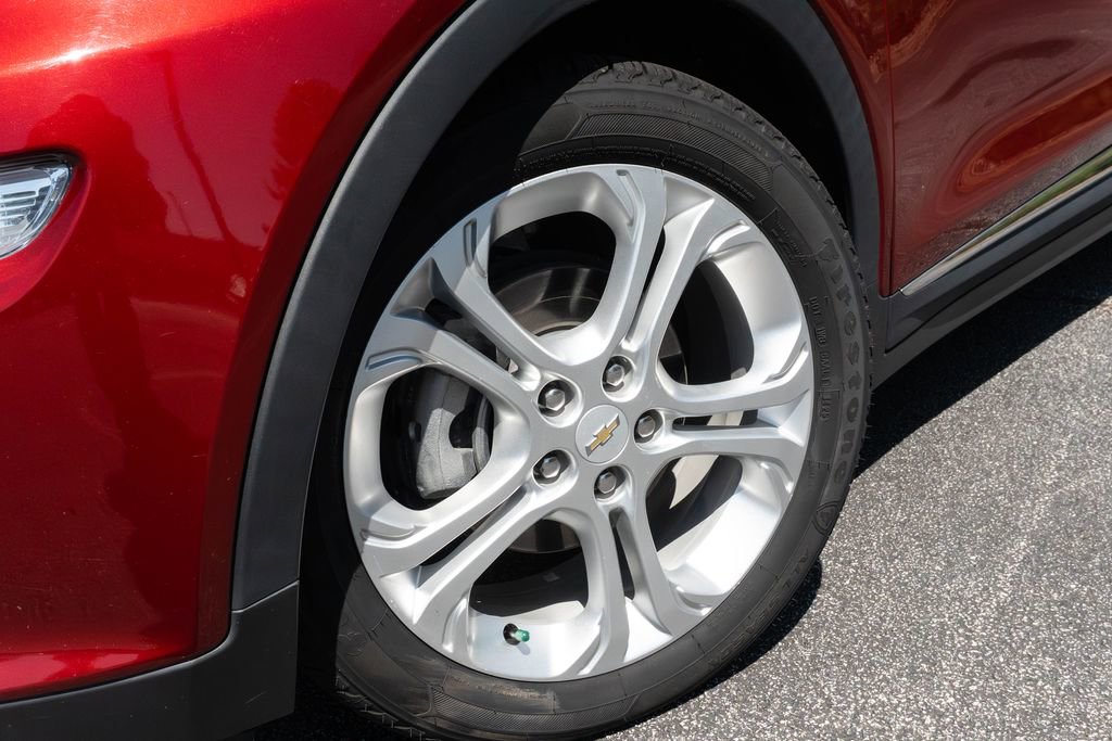 Used 2020 Chevrolet Bolt LT image 2
