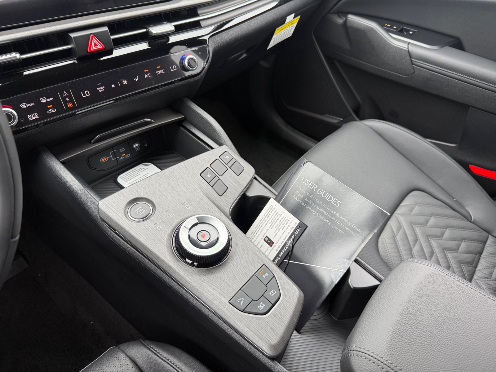 New 2027 Kia Sportage X-Line AWD/4WD image 13