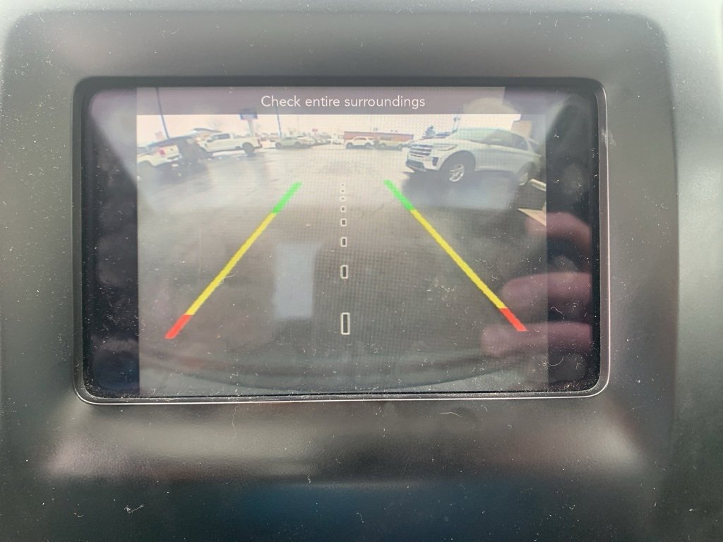 Used 2019 Jeep Cherokee Latitude Plus w/ Comfort/Convenience Group image 24