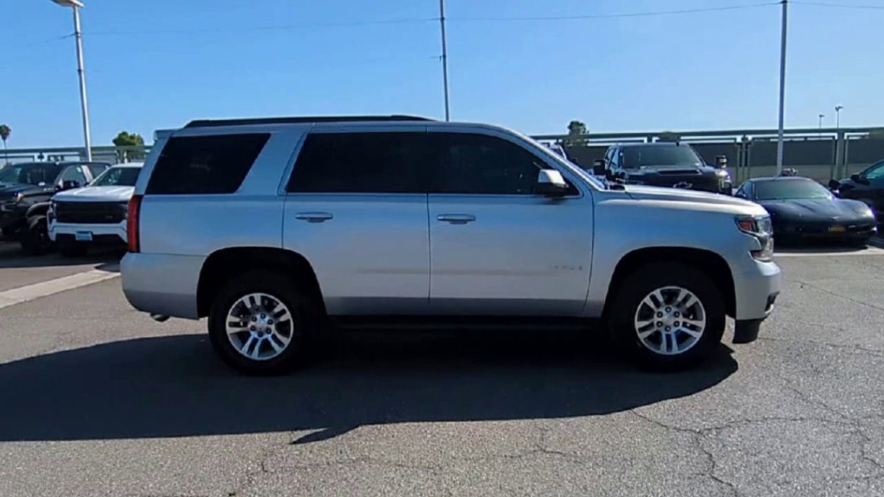 Used 2019 Chevrolet Tahoe LS RWD image 9