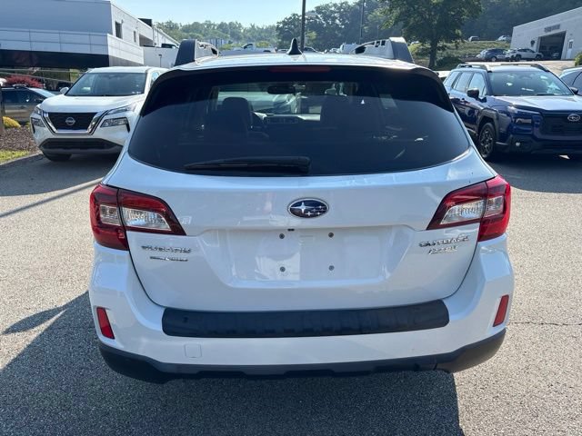 Used 2016 Subaru Outback 2.5i Limited AWD/4WD image 4