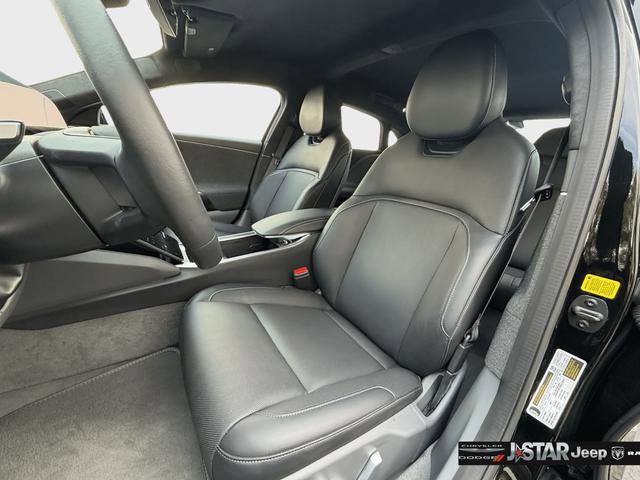 Used 2022 Lucid Air Grand Touring image 10