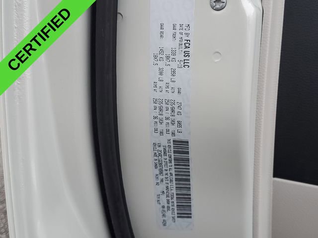 Used 2019 Chrysler Pacifica Limited image 35
