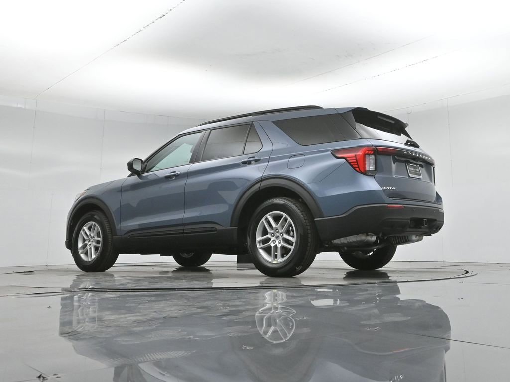 New 2026 Ford Explorer Active RWD image 50