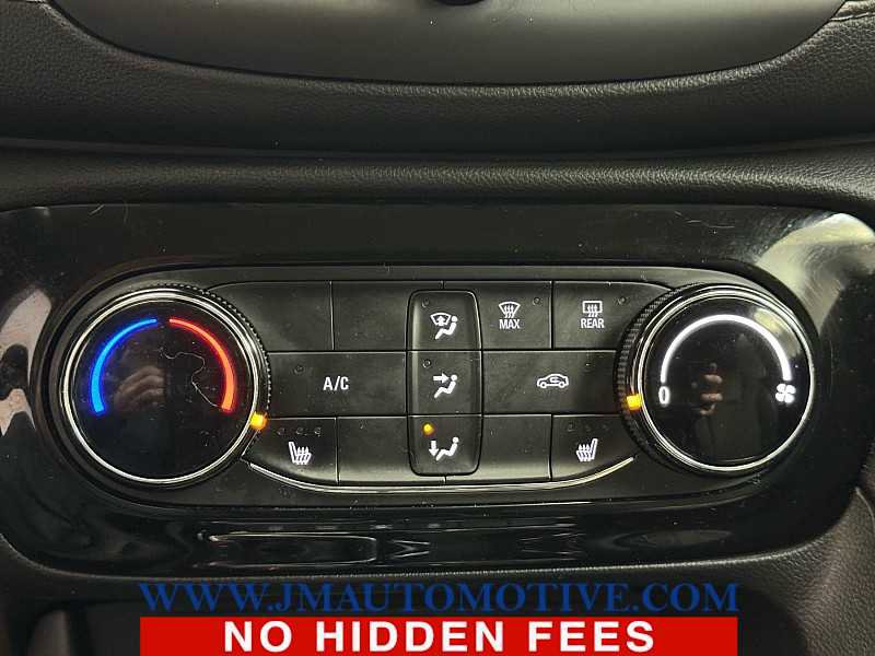 Used 2022 Buick Encore GX Preferred w/ Cold Weather Comfort Package image 35