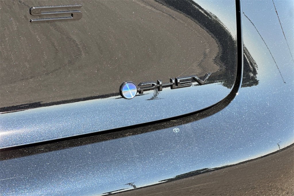 New 2026 Toyota Prius Plug-In Hybrid image 26