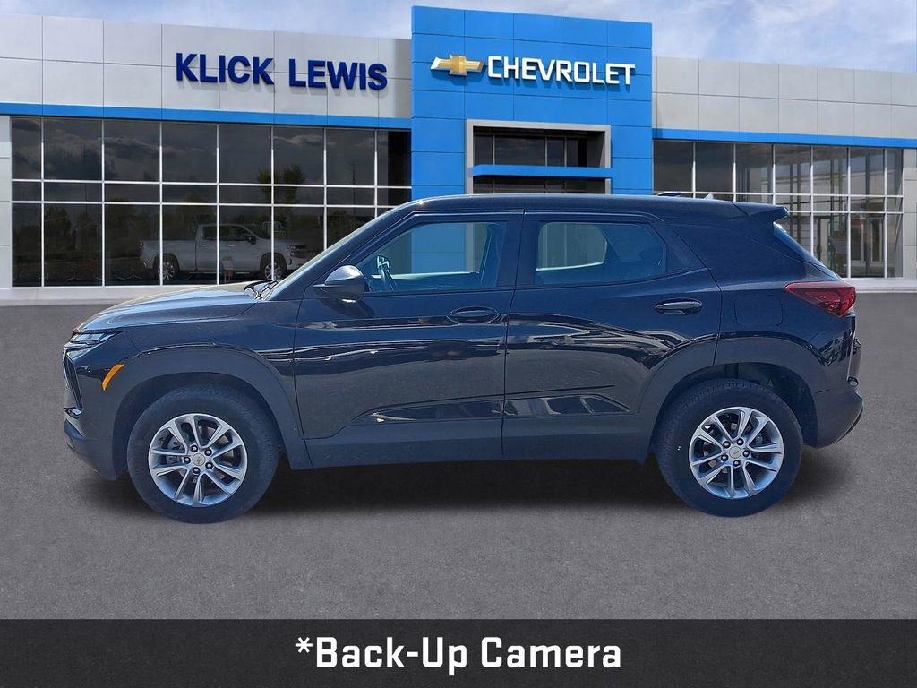 Used 2024 Chevrolet TrailBlazer LS AWD/4WD image 4