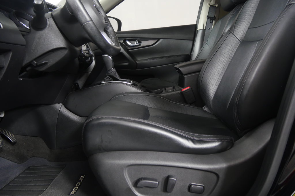 Used 2017 Nissan Rogue SL FWD image 9