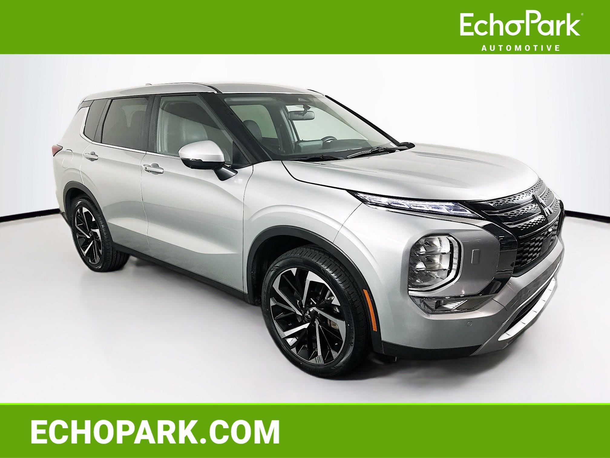 Used 2024 Mitsubishi Outlander SE