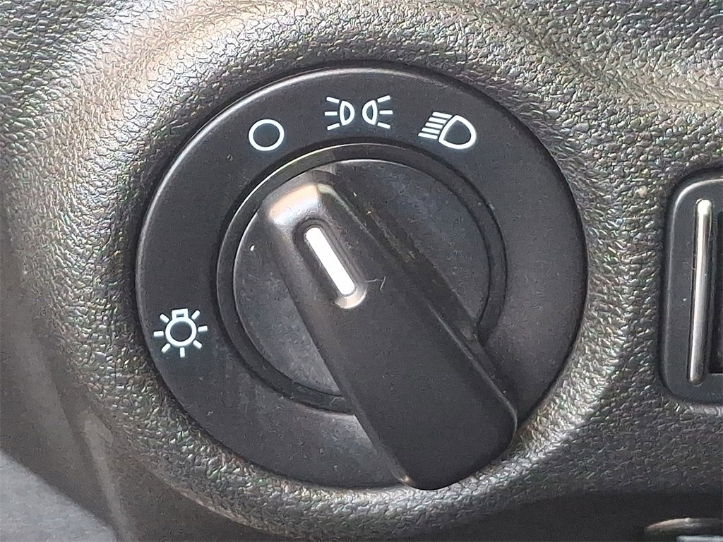 Used 2015 Dodge Dart SE w/ Convenience Group image 22