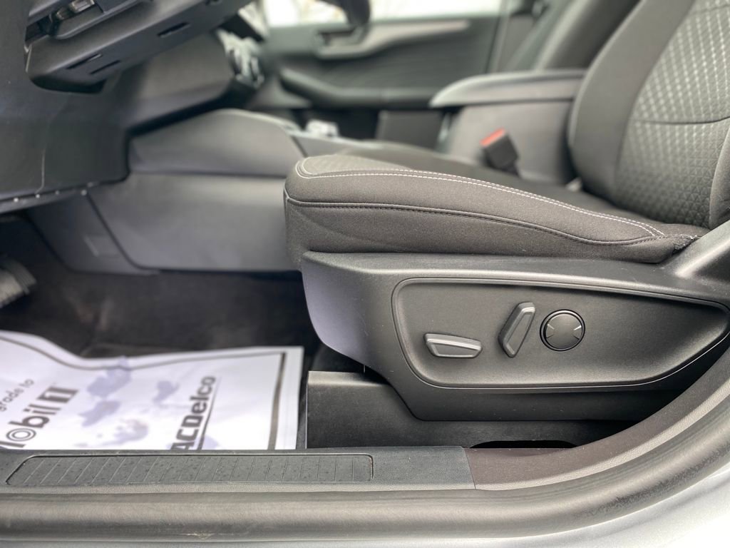Used 2023 Ford Escape Active image 20