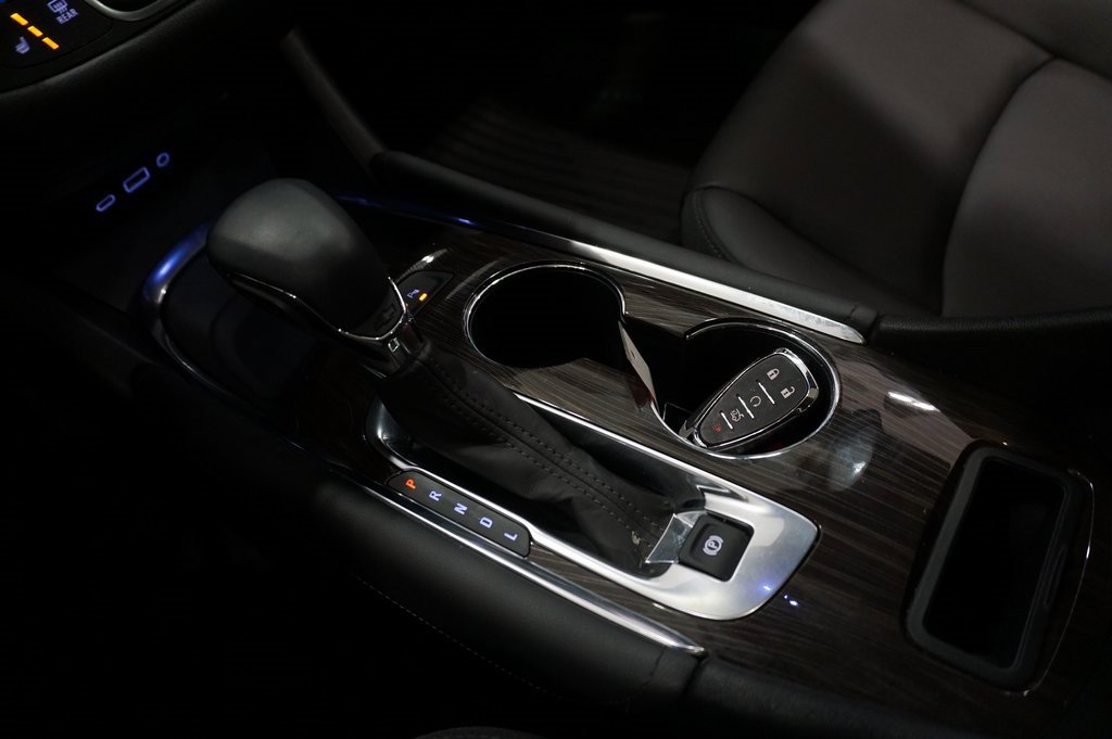 Certified 2023 Chevrolet Malibu LT w/ Driver Confidence Package image 16