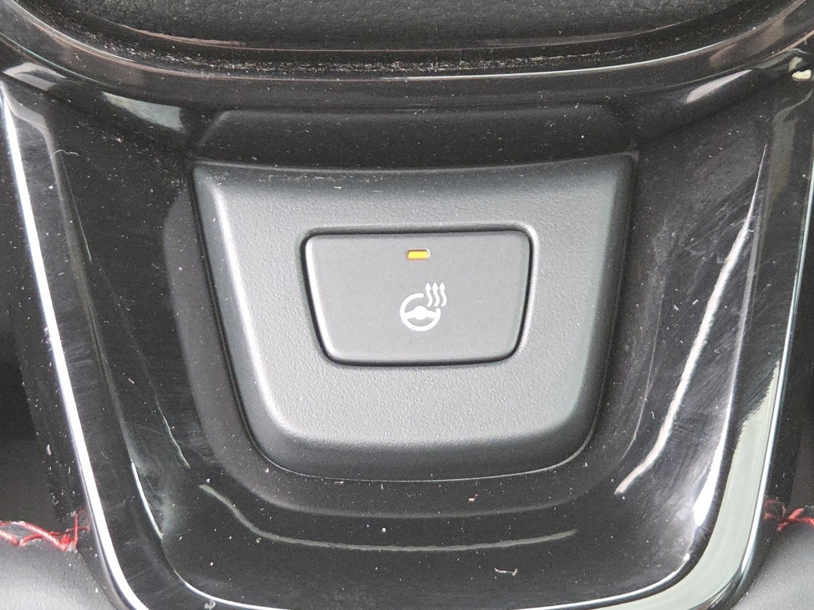 Used 2025 Honda Pilot Black Edition image 7