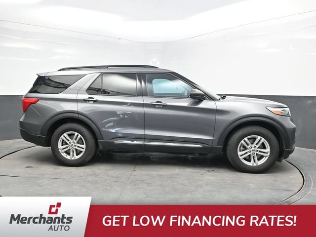 Used 2023 Ford Explorer XLT AWD/4WD image 9