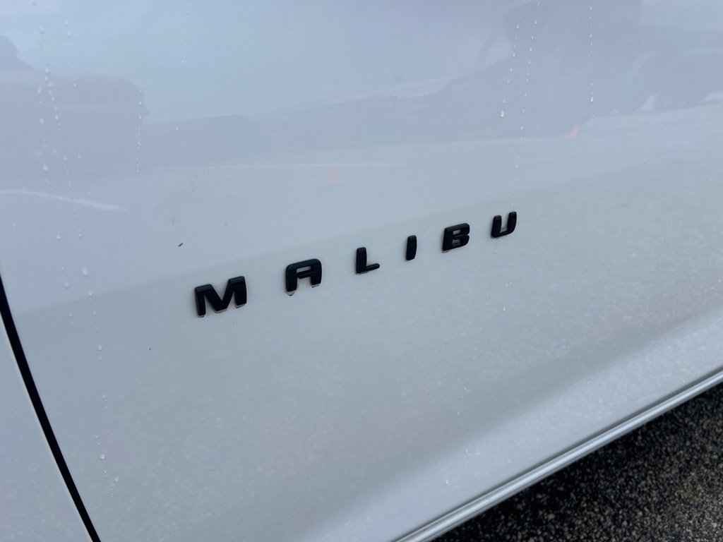 Used 2024 Chevrolet Malibu RS FWD image 18