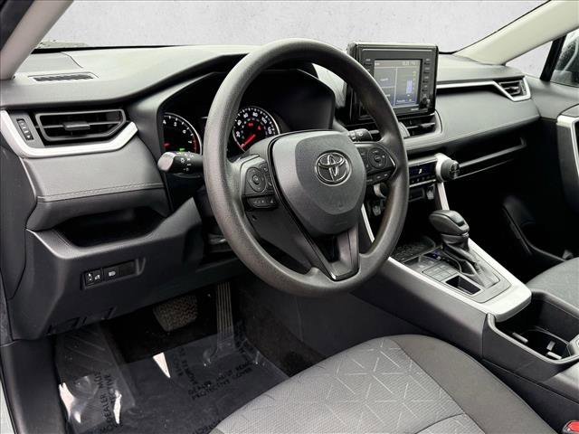 Used 2022 Toyota RAV4 XLE image 10