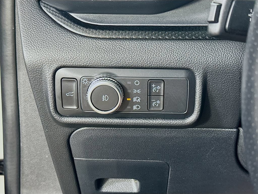 Used 2022 Ford Explorer ST w/ Equipment Group 401A AWD/4WD image 23
