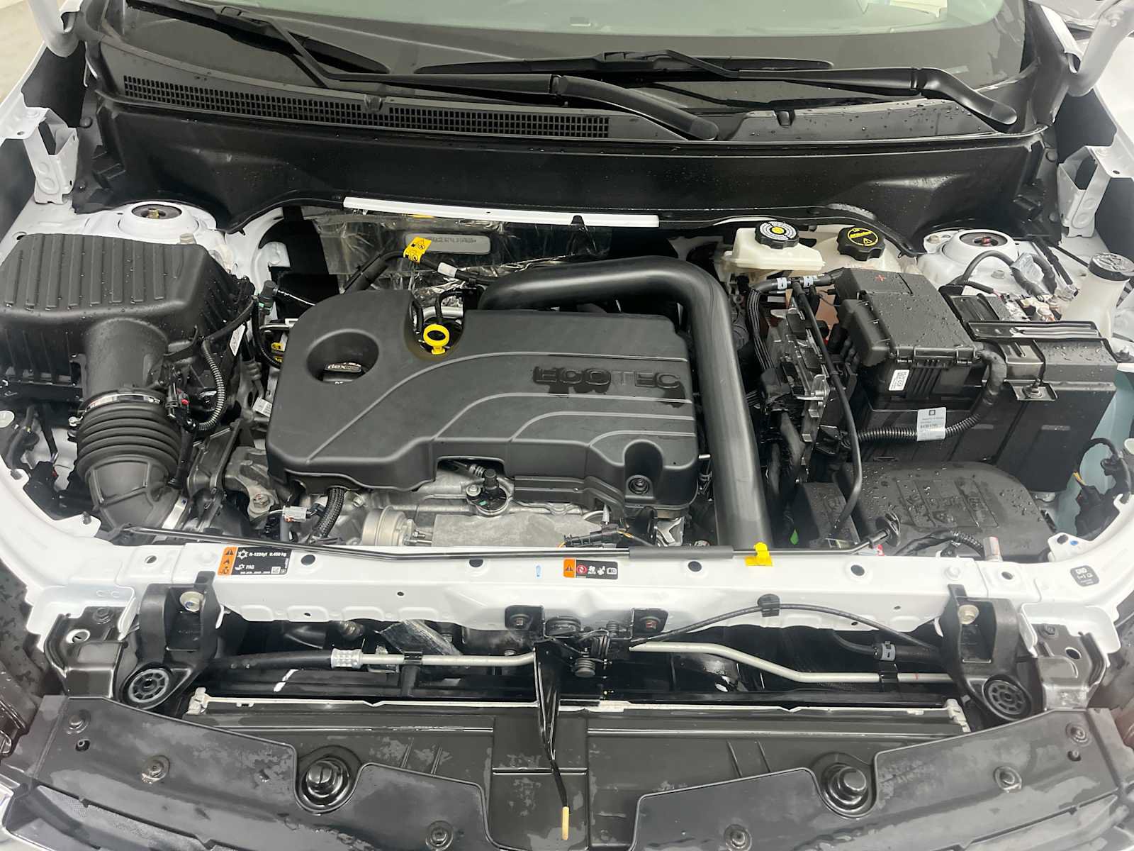 Used 2024 Chevrolet Equinox LS w/ LS Convenience Package AWD/4WD image 23