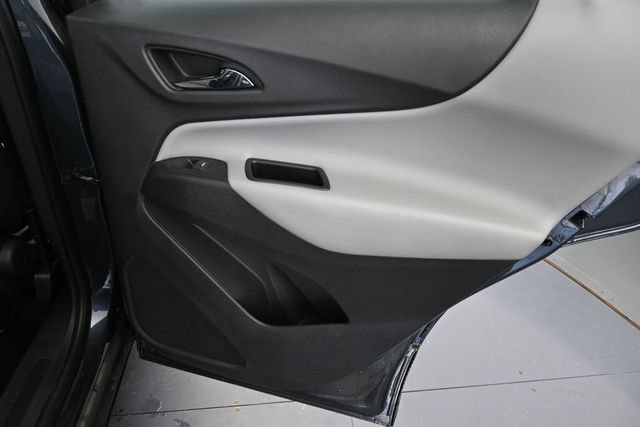 Used 2022 Chevrolet Equinox LS w/ Driver Confidence II Package FWD image 29