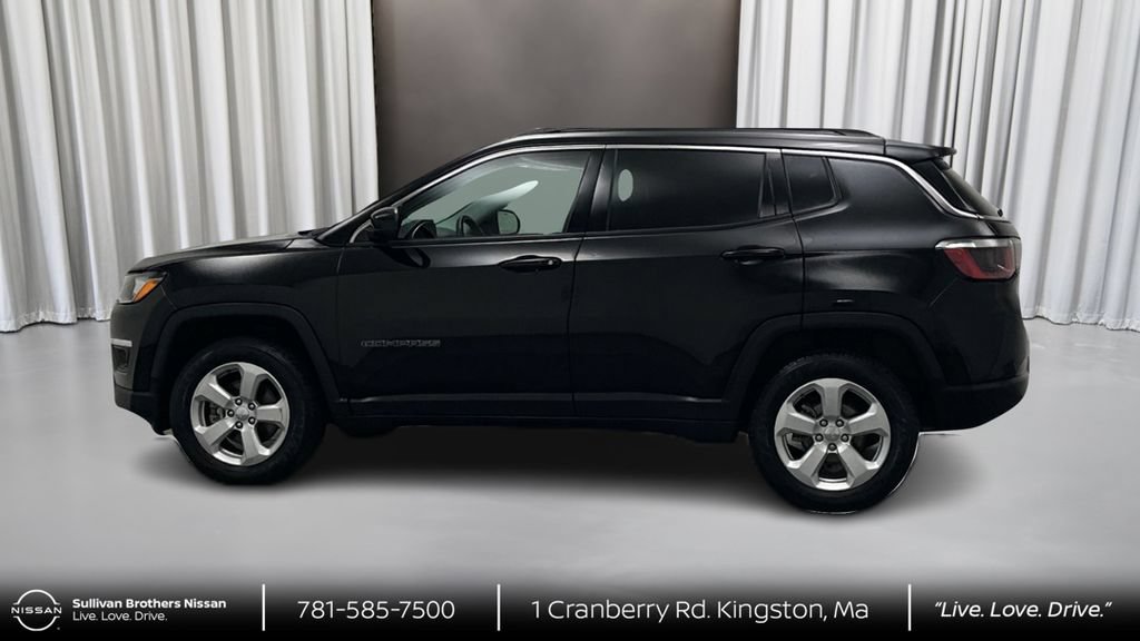 Used 2019 Jeep Compass Latitude w/ Cold Weather Group AWD/4WD image 8