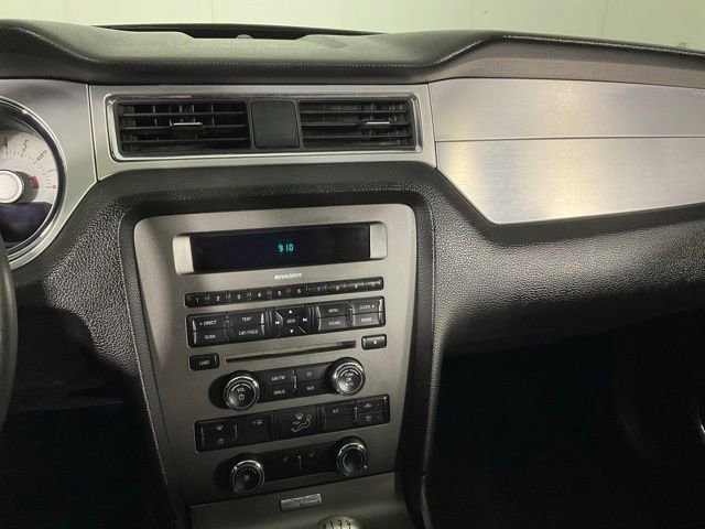 Used 2012 Ford Mustang Premium image 14