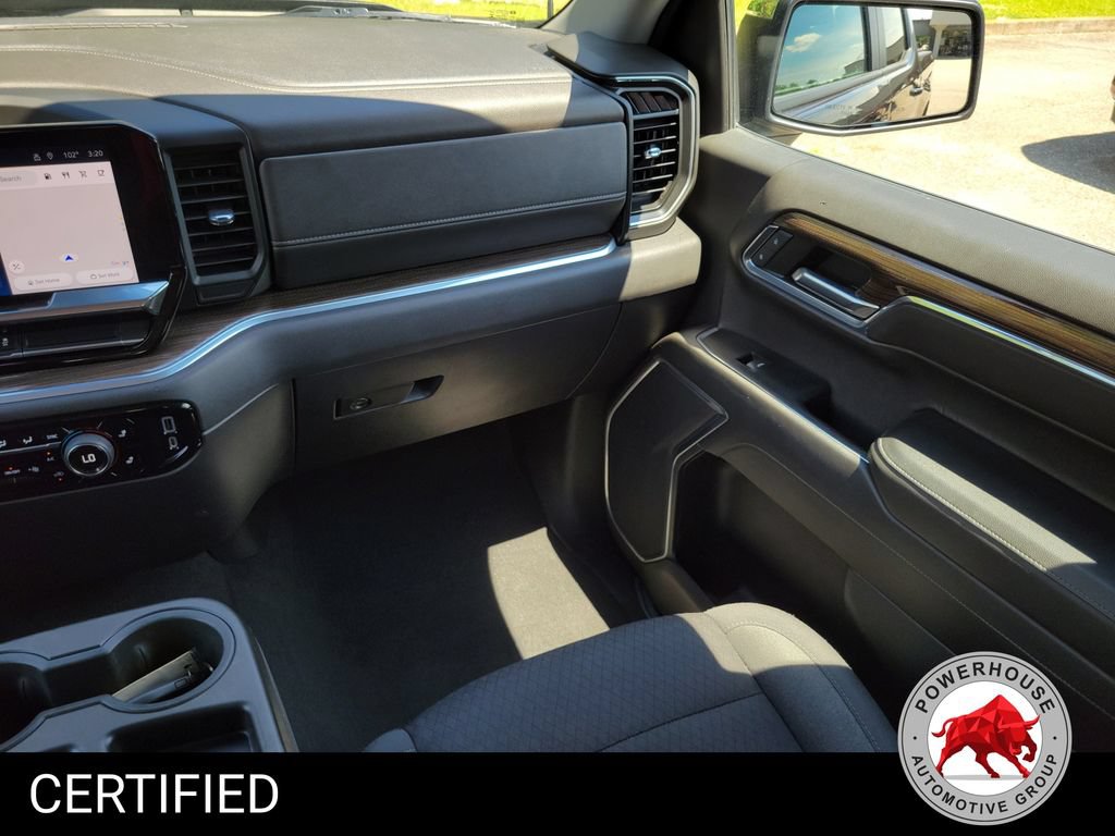 Used 2022 Chevrolet Silverado 1500 LT AWD/4WD image 21