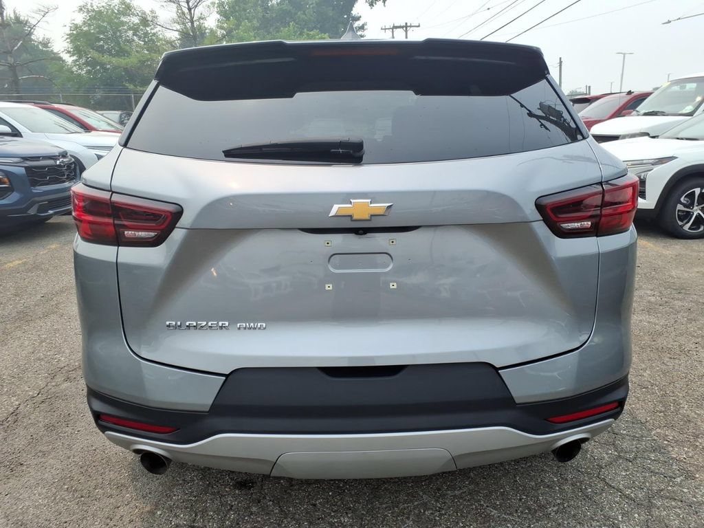 Used 2024 Chevrolet Blazer LT w/ LPO, Floor Liner Package AWD/4WD image 6