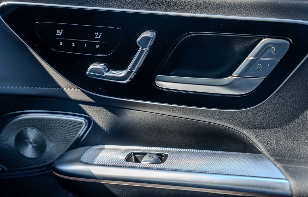 Used 2023 Mercedes-Benz EQE 350+ 4MATIC Sedan w/ Exclusive Trim Package image 14