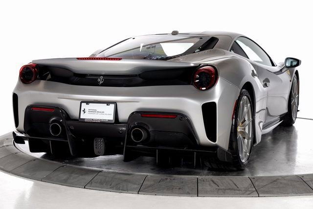 Certified 2020 Ferrari 488 Pista Coupe image 12