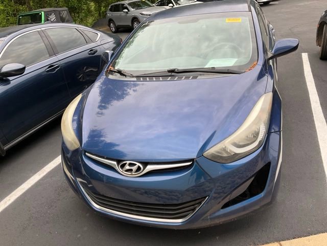 Used 2015 Hyundai Elantra SE w/ Option Group 02 FWD image 11
