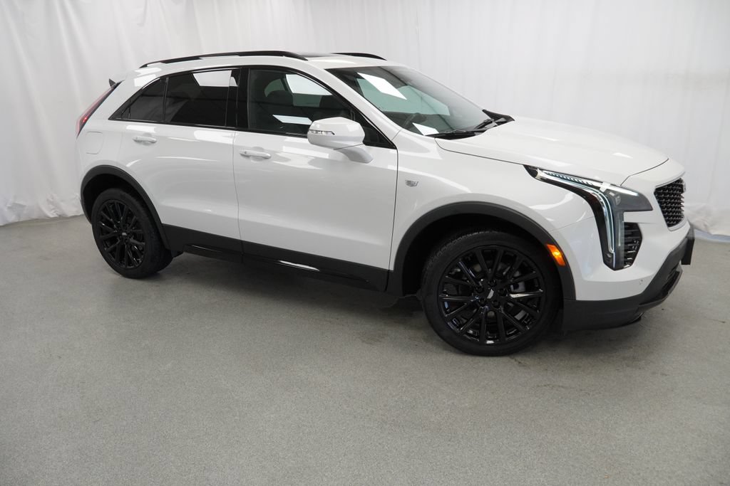 Used 2023 Cadillac XT4 Sport w/ Cold Weather Package AWD/4WD image 39