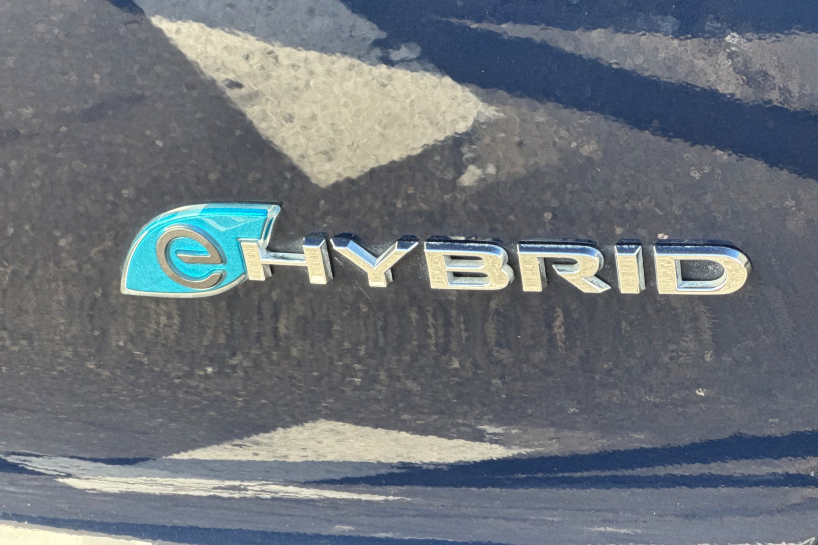 Used 2020 Chrysler Pacifica Limited w/ Advanced Safetytec Group FWD image 49