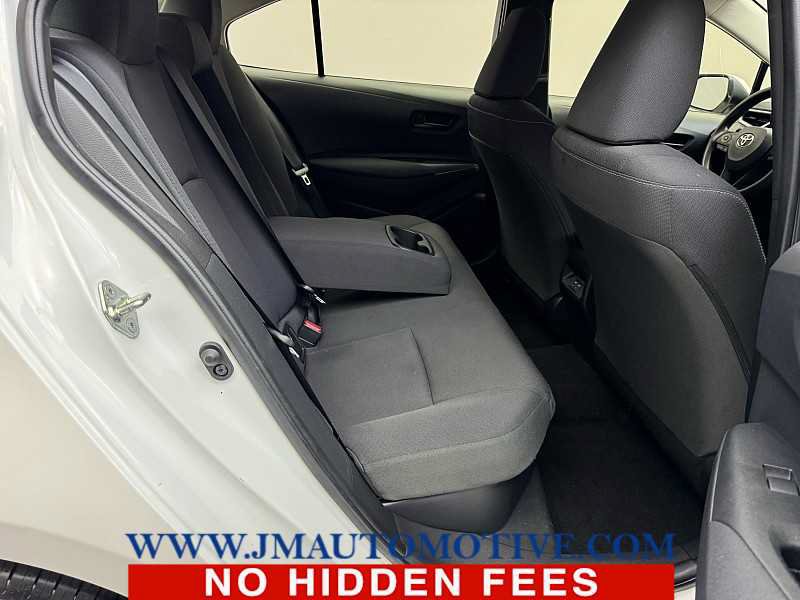 Used 2023 Toyota Corolla LE w/ LE Convenience Package FWD image 17