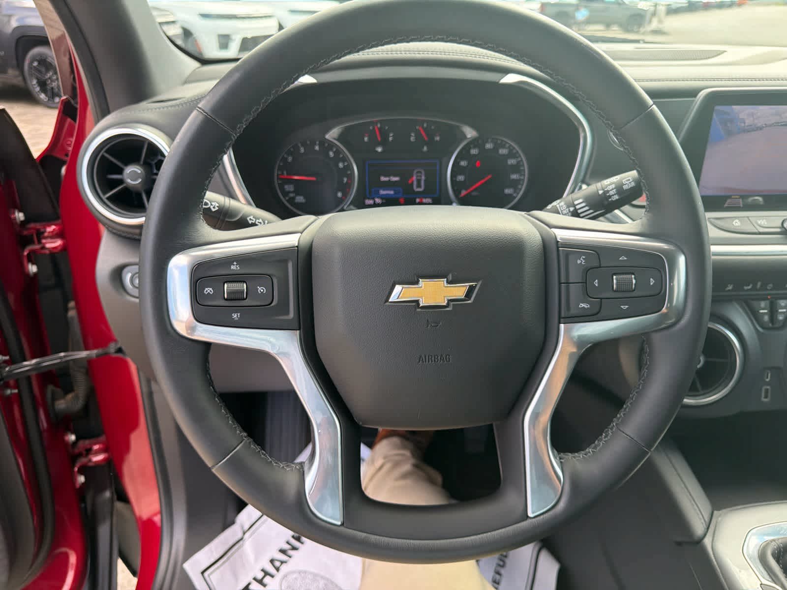 Used 2019 Chevrolet Blazer LT FWD image 15