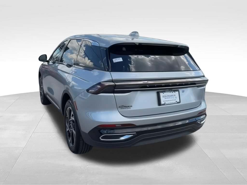 New 2026 Lincoln Nautilus Premier AWD/4WD image 7