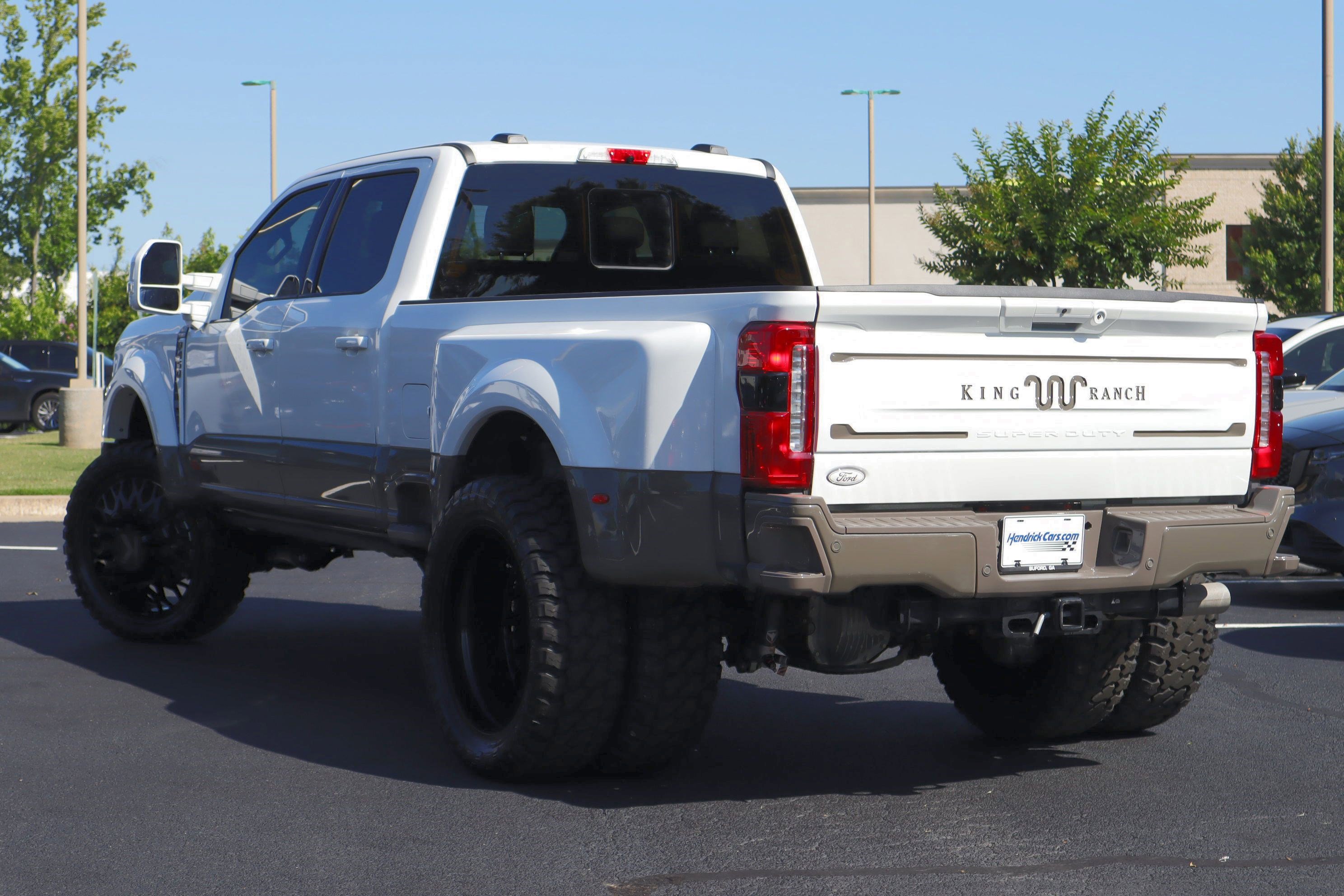 Used 2026 Ford F450 King Ranch w/ FX4 Off-Road Package AWD/4WD video 3