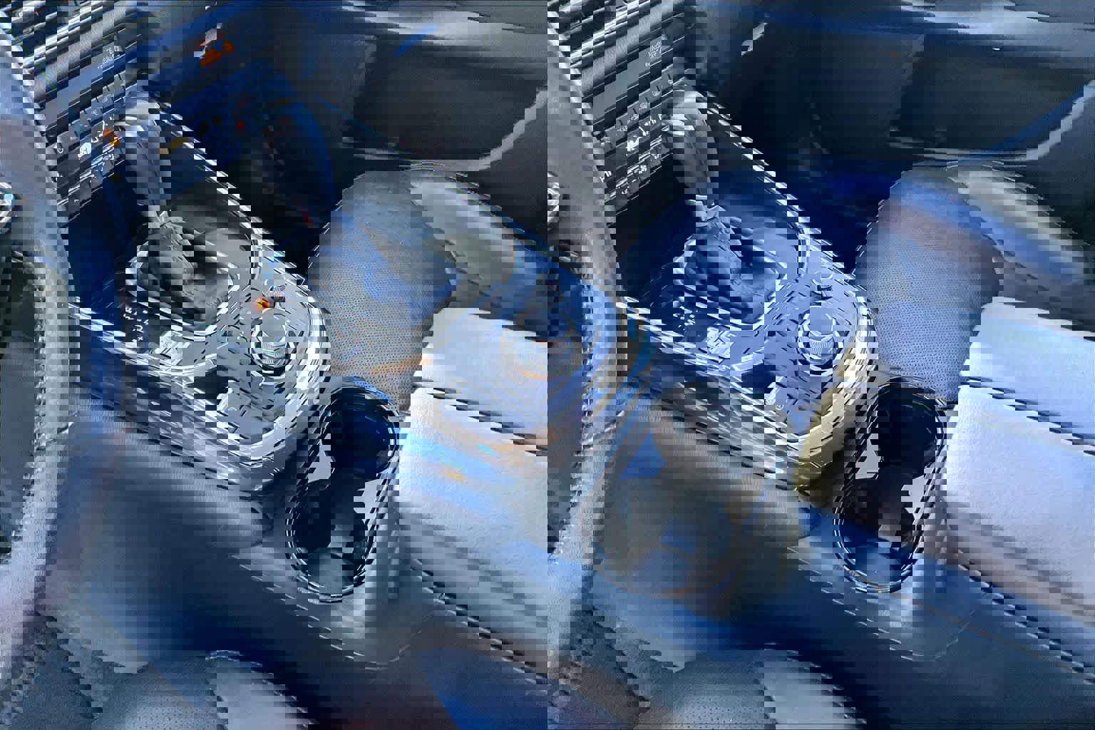 Used 2019 MAZDA CX-9 Touring image 16