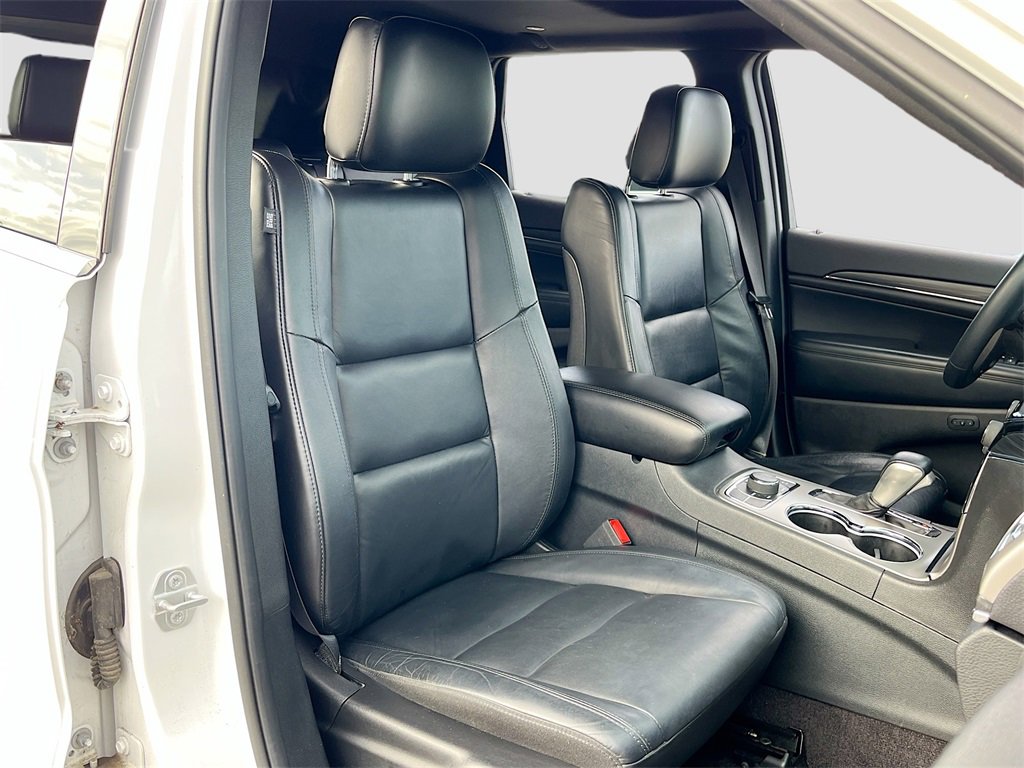 Certified 2019 Jeep Grand Cherokee Limited w/ Trailer Tow Group IV image 28