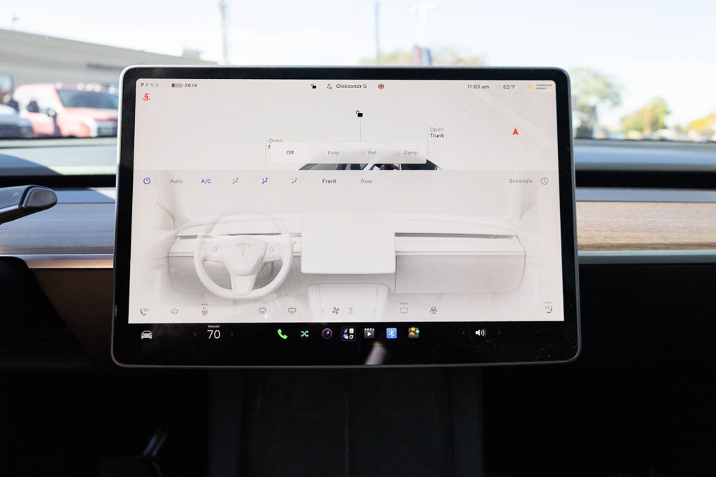 Used 2024 Tesla Model Y Long Range AWD/4WD image 12
